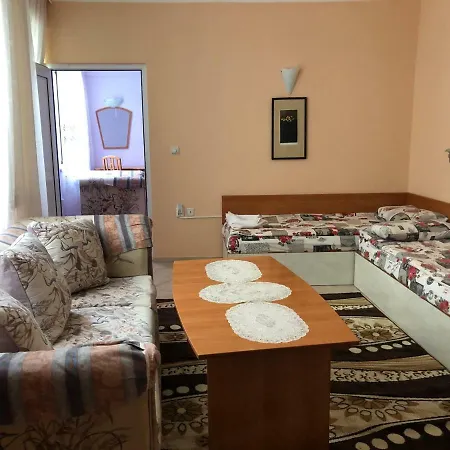 Daniel Guest house *
